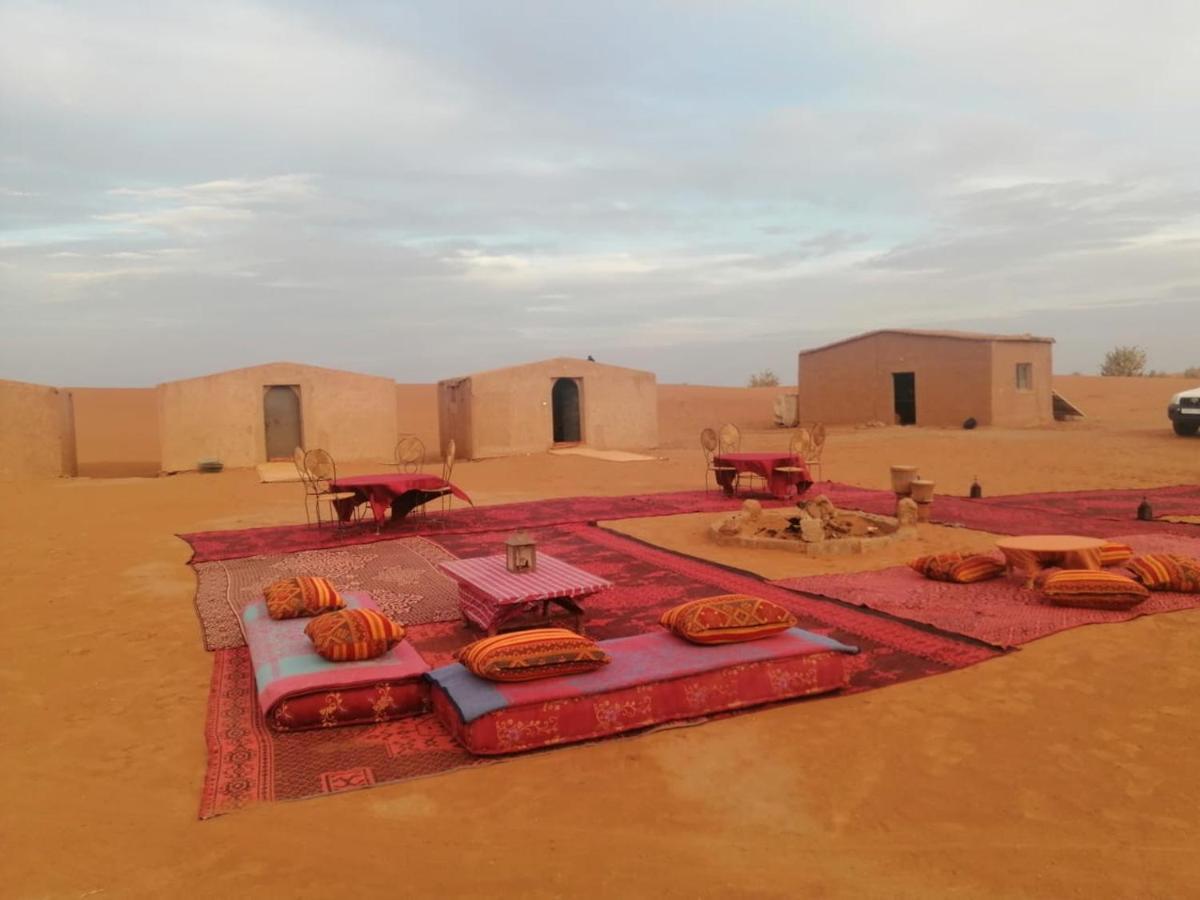 Готель Chigaga Luxury Camp Мхамід Екстер'єр фото